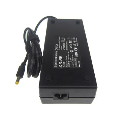 China Universal LAPTOP Laptop Adapter 19v 7.1a Power Supply Laptop Charger 135w for hp/compaq for sale