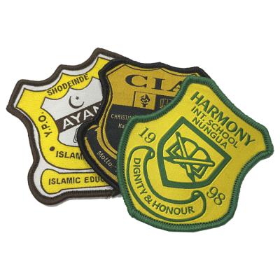 China Handmade High Quality Custom Badges Woven Patches For School Uniform Clothing for sale