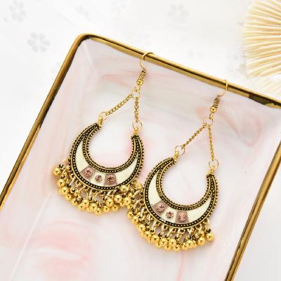 China Ethnic Ethnic Tourism Memorial Ornament Plated Earrings Costume Indian Stud Earrings Jewelry For Women Moon Eardrop for sale