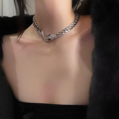 China TRENDY Diamond Jewelry Personality Adornment Fashion Small Snake Necklace Set For Women for sale