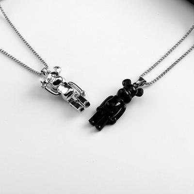 China Hiphop Men's Jewelry Hiphop Lovers Men's Jewelery Dismountable Violent Long Sweater Bear Accessories Interconnects Necklace for sale