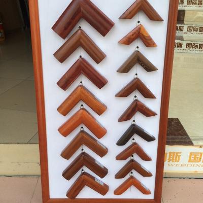 China Factory Wholesale High Quality Simple Vintage Style Wooden Photo Frame Round Frame Picture Frame Corner Shape for sale