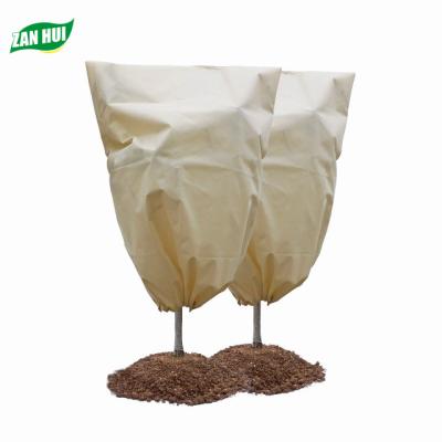 China Breathable Trees Jacket Prevent Pest Damage And Bad Weather Plant Cover Antifreeze Bag for sale