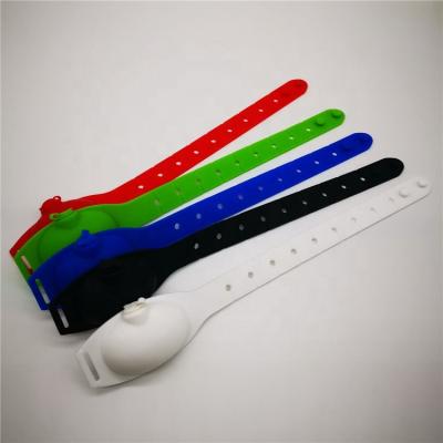 China Cute Multifunctional Wristband Silicone Watch Band Promotion Gift 2021 Hand Sanitizer Wristband Dispenser for sale