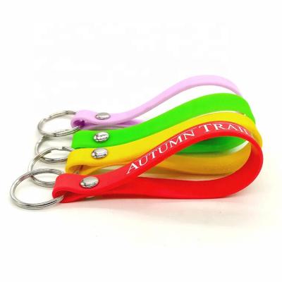 China Like Keychain Wholsale Customized Promotional Plastic Wristband Keychain Charm Silicone Wristband Keychain In China for sale