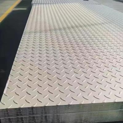 China 201 304 316L Stainless Steel Anti-Slip Sheet Decorative SS304 Chequered Plate 4*8 FEET for sale