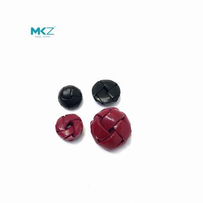 China Viable Factory Supply Garment Accessories Customizable Mkz Pearl Button With Good After-sale Service for sale