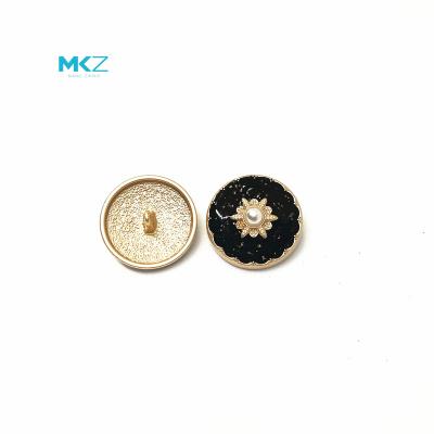 China Mkz Sustainable Fast Delivery Zinc Alloy Customizable Pearl Button With Professional Technical Support for sale