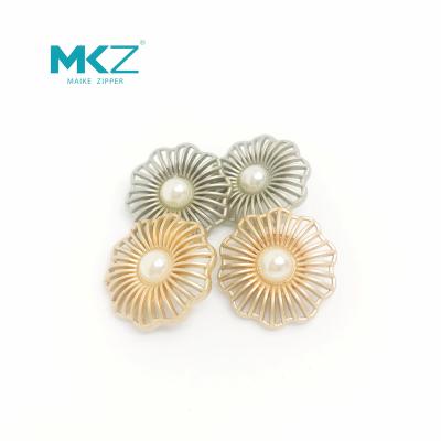 China Viable Factory Wholesale Resin Decoration Garment Accessories Customizable Mkz Pearl Button With Good Service for sale