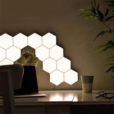 China Modern Hot Sale Bedroom Hotel Touch Minimalist Wall Lamp With Reading Light for sale