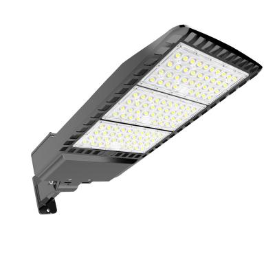 China High temperature resistant 5 years warranty IP65 shoebox module LED street light for sale