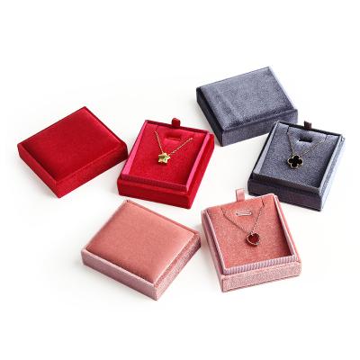 China Wholesale Custom Jewelry Case Box Ring Necklace Jewelry Gift Box Velvet Necklace Box Pendant Jewelry Gift Box for sale