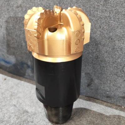 China 5 Blades 4 1/2 API Reg Pin Customized Diamond Pdc Drill Bit for sale