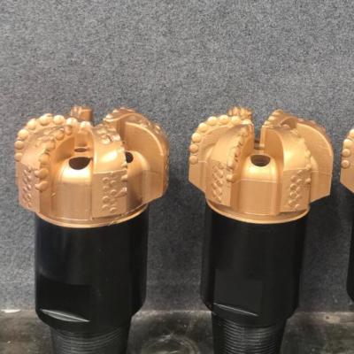 China 200MM 5 Wings Customized PDC Rock Drill Bit For Water Well Drilling for sale