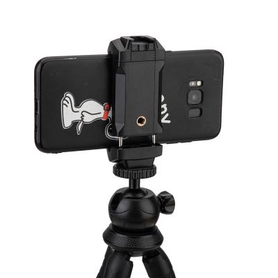 China Fotopro High Quality Tripod Mount Mobile Phone Tripod Dual Use Clip For iPad 92.5*40*40mm for sale