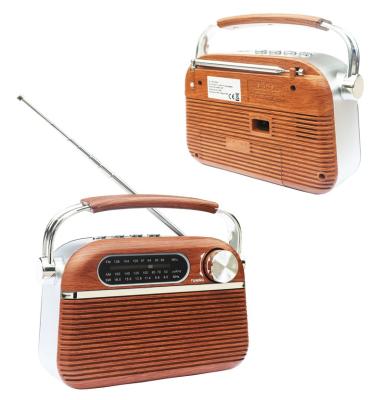 China Retro vintage PORTABLE wooden house radio with rechargeable battery for sale