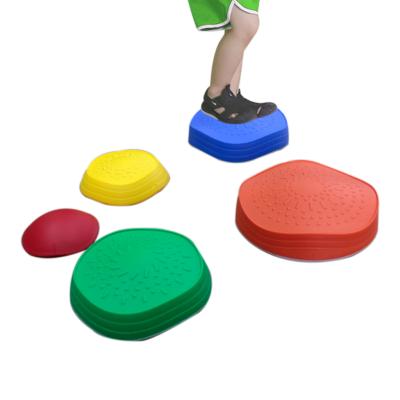 China Playing Good Kids Game 5 Pcs GIBBON Price Balance Stone , Easy To Carry Game Stepping Stone for sale