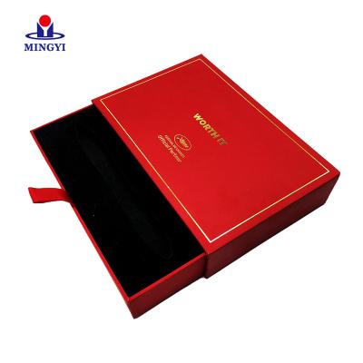 China Moq Logo Hard Carton Boxes Lip Sliding Bottom Lip Gloss Lipstick Set Handmade Unique Luxury Custom Insert Drawer Cosmetic Packaging With Cushion for sale