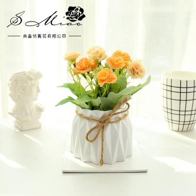 China Jinhua Plastic Wholesale Lilac Flower Pot Silk Rose Flower For Free Gifts for sale