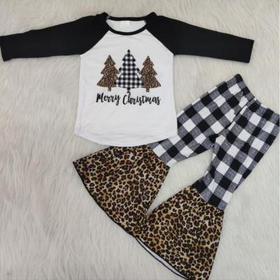 China Casual Cute Kids Christmas Tree Cheetah Outfit Girl Raglan Shirt and Plaid Bells Black White Clothing Sets for sale