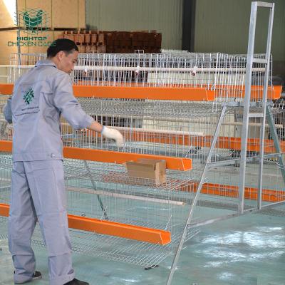 Cina a type layer farm chicken cages with automatic nipple drinking system in vendita