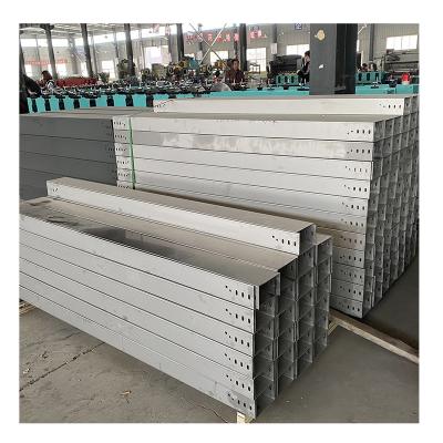 China OEM Steel Ss316 Stainless Steel Perforated Cable Tray 200*50mm Building Material Heavy Duty Cable Tray Stainless Steel Cable Tray for sale