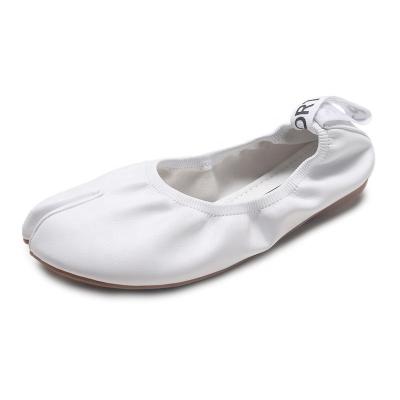 China Round 2022 Hot Sale Lady Leisure Soft Flats Breathable Foldable Light Weight Round Shoes For Girls for sale