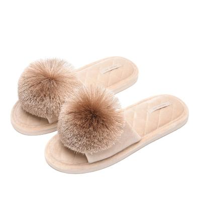 China Quality cheap women's fashion trend prices indoor flip flops plush fur furry house slippers for sale