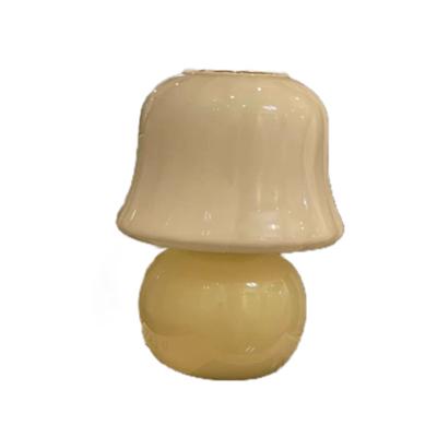 China New-Designed Turkish Vintage Table Lamp Turkish Handmade Glass Lamp Mushroom Lamp Living Room Bedroom Restaurant Hotel Homestay Bar Table Lamp from Morocco for sale