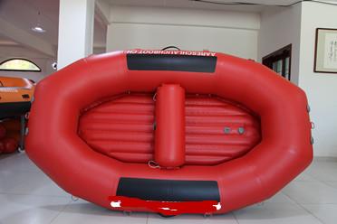 China PVC Bailing Rafting Rubber Self Draining PVC Inflatable Raft Boat for sale