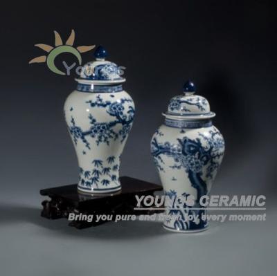 China Chinese Viable and White Hand Painted Porcelain Blue Ceramic Ginger Jars Antique for sale