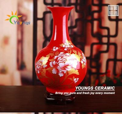 China Porcelain High Temperature Fired China Ceramic Red Vases For Wedding for sale