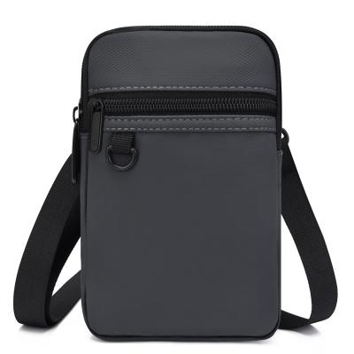 China Fashion Professional Casual Men Chest Shoulder Bags Custom Phone Sling Crossbody Men Leisure Messenger Mobile Bag for sale