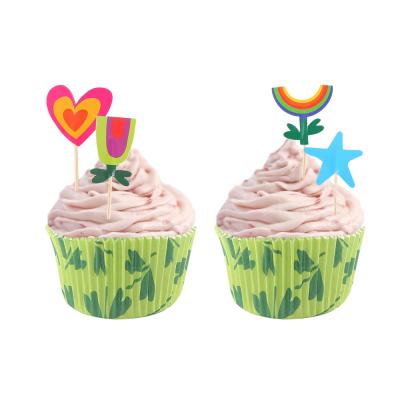 China Sustainable Food Grade Bakeware Paper Cupcake Mold With Cake Topper for sale