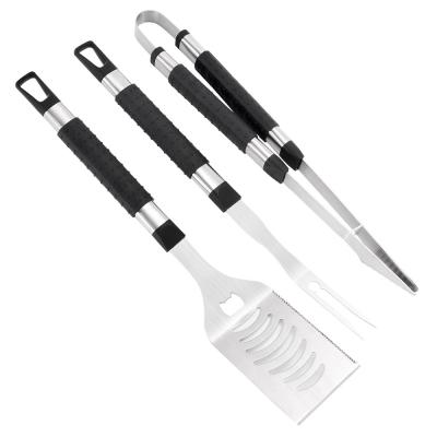 China Sustainable Stainless Steel 3 Pcs Barbecue Tool Kit Fork Tong Material Metal Stainless Steel Barbecue for sale