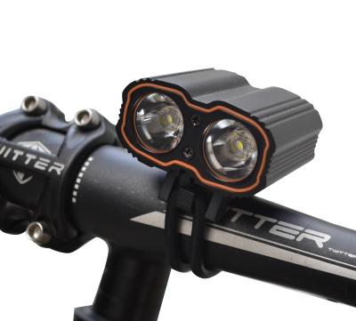 China Black Rechargeable Led Bicycle Headlight For Outdoor Riding Long Distance Beam for sale