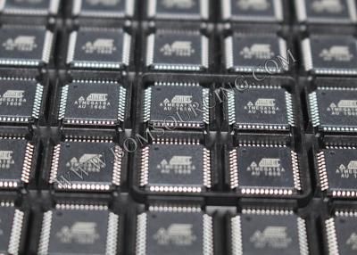 China Mikroregler ATMEGA16A-AU programmierbarer Flash-Speicher IC-Chip-QFP zu verkaufen