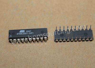 Chine ÉCLAIR à 8 bits DIP20 AT89C2051-24PI 8051 d'IC 24MHz 2KB d'unité de microcontrôleur de la basse tension MCU à vendre