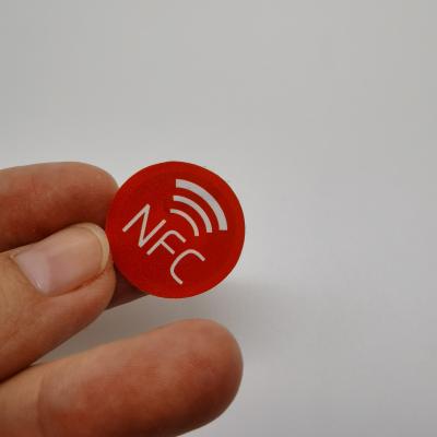 China For Logistics Passive NFC RFID Tag Stick To Smart Phone for sale