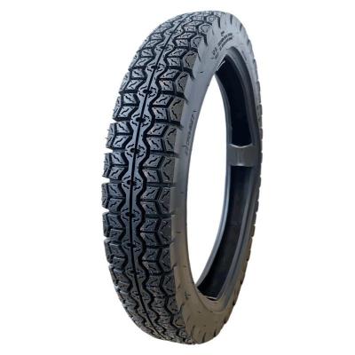 China 2.75-18 Motorcycle Tire Casing Tubeless Tyre with Inner Tube and Tread Depth 13mm-20mm for sale