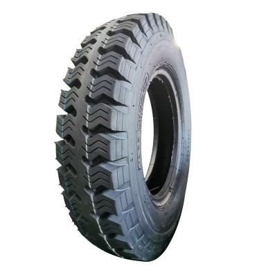 China Taiwan 5.00-12 2.75-17 70/80-17 Motorcycle Tires Wheels off Road PCR Tires 45% 55% for sale