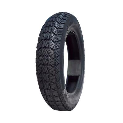 China Heavy Duty Harley Gezweefde motorfietsband 3.50-10 4.50-18 Ondersteuning Nylon koordontwerp Te koop