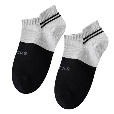 China Breathable Men's sports socks Sweat-absorbing odor-proof breathable casual color-matching ear socks for sale