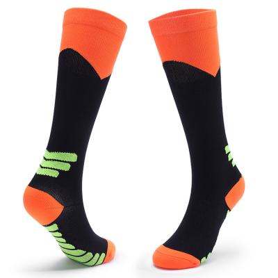 China Breathable High elastic sport athletic soccer football basketball socks  compression socks for Men for sale