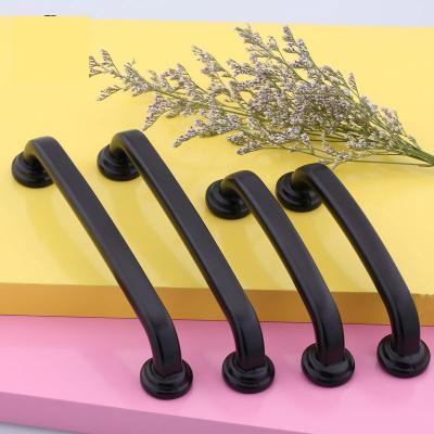 China Modern Guangdong Factory Furniture Handles Bedroom Wardrobe Knob Drawer Knob Bathroom Pull Handles and Knobs Sideboard Door Handles for sale