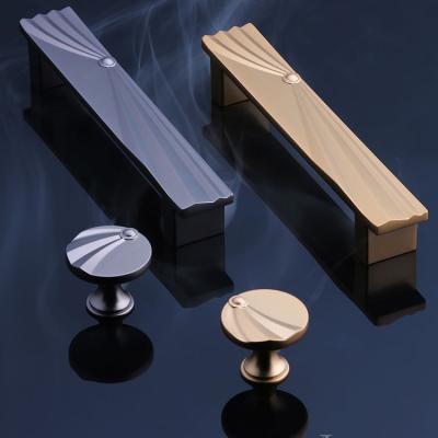 China Modern Unique Matt Black Wardrobe Door Knobs Cabinet Kitchen Door Drawer Handles Modern Interesting Home Decoration Furniture Handles for sale