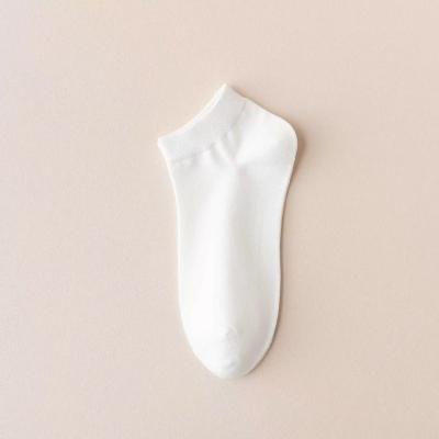 China Cotton spring and summer female solid color socks combed cotton boat socks shallow mouth single socks for sale