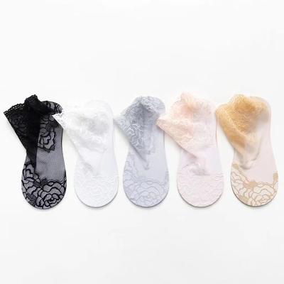 China Summer Breathable Thin Lace Boat Socks Solid Color Female Shallow Mouth Cotton Bottoming Invisible Socks for sale