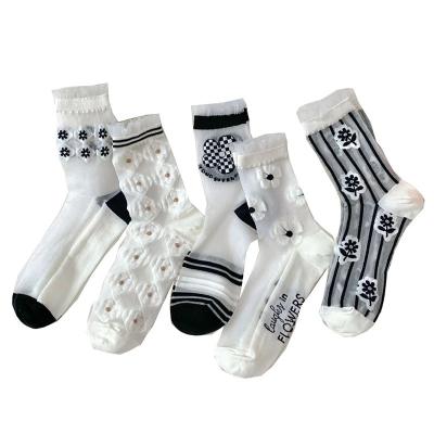 China Women's fashion spring summer thin transparent soft cute socks sporty wholesale for sale