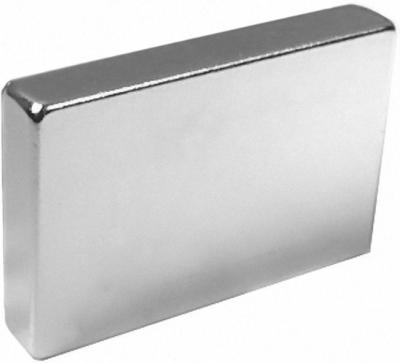 China Industrial magnet 25.40mm long x12.70mm wide x1.58mm wide thick, N50 rectangle magnets magnetized by thickness. Nickel plated. Neodymium bar magnets for sale